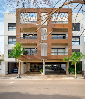 Mitre 326